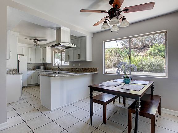 5th image of 2273 Alexdale Ln