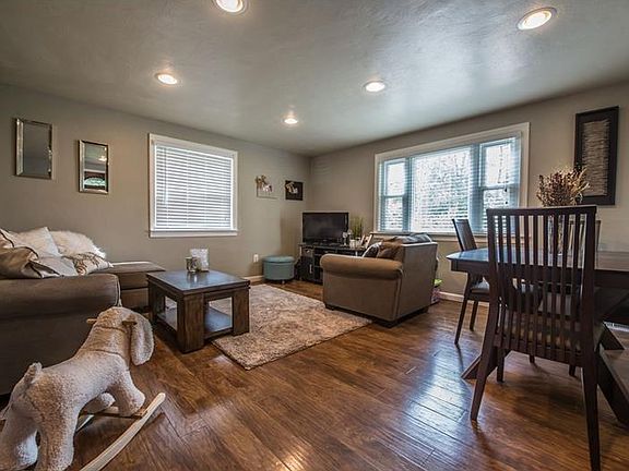 2nd image of 2149 Warren Ave