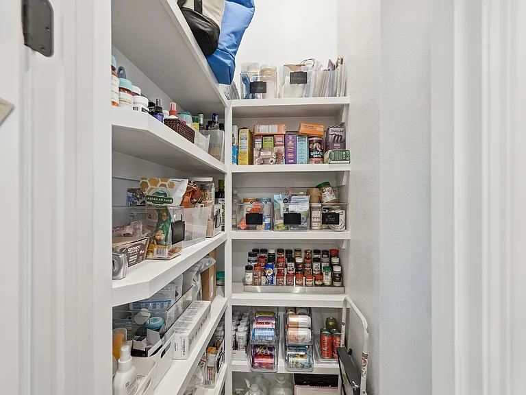 walk-in pantry