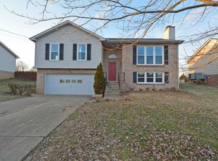 2132 Amadeus Dr, Clarksville, TN 37040