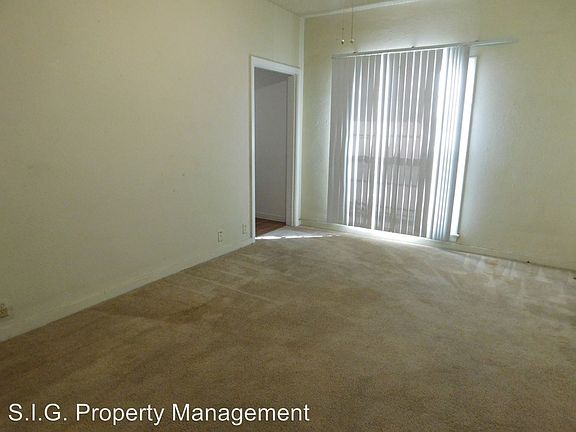5th image of 461 W Colorado St APT 2