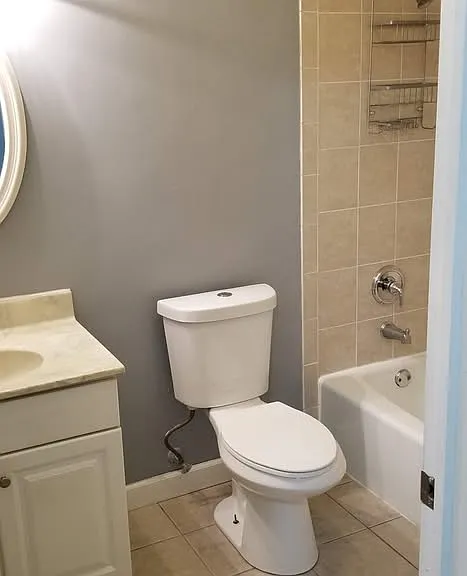 516 N Wilke Rd #103 — Photo 10