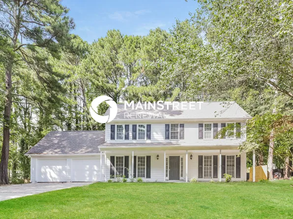 1384 Grindenwald Dr, Jonesboro, GA 30238