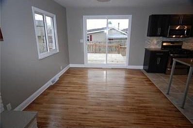 5th image of 32772 Water St
