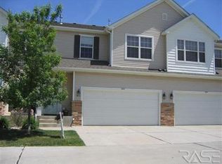 3217 S Ralph Rogers Rd, Sioux Falls, SD 57108