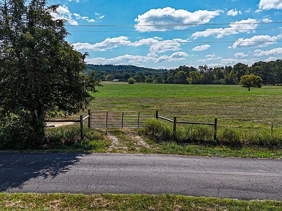 3rd image of 1 Gap Springs Rd SE