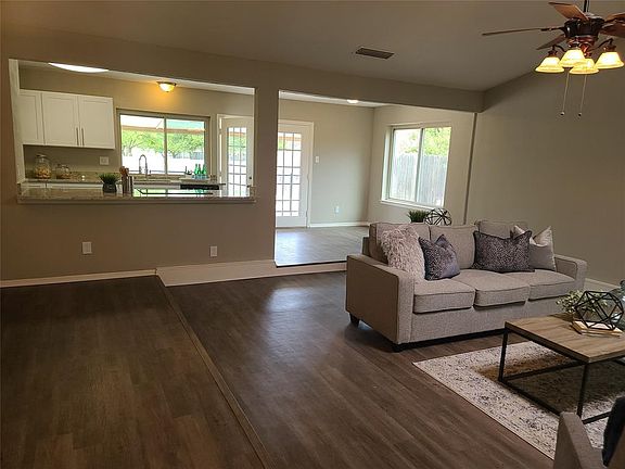 5th image of 2111 Statler Dr