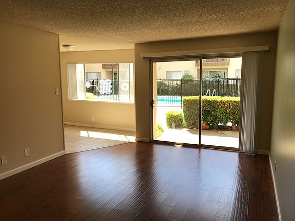 5th image of 315 E Okeefe St APT 17