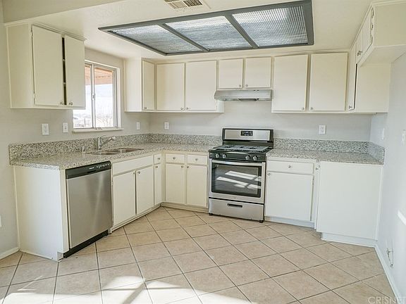 4th image of 40915 161st St E