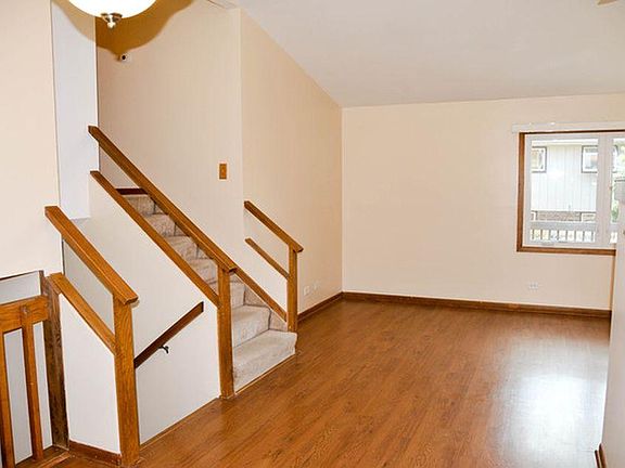 3rd image of 113 Morningside Dr