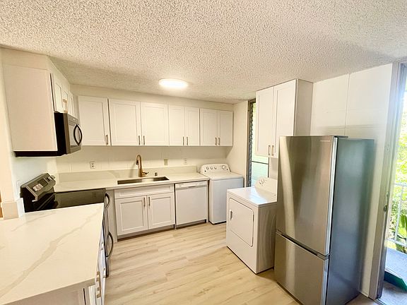 2nd image of 95-273 Waikalani Dr APT D702