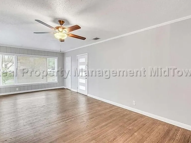6400 Greenway Rd — Photo 20