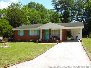 2009 Burnett Ave, Fayetteville, NC 28306
