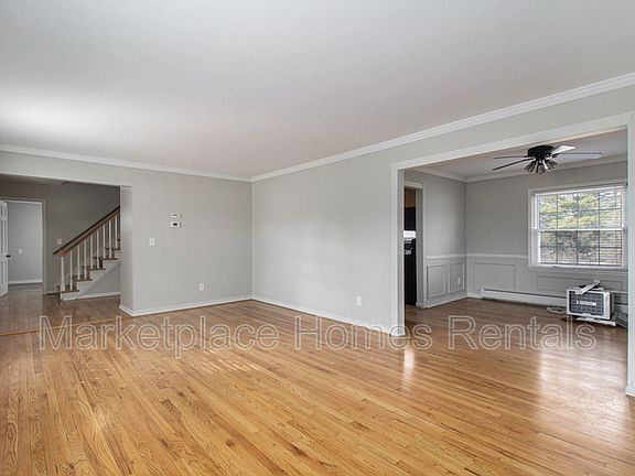 4th image of 4254 Iverness Ln