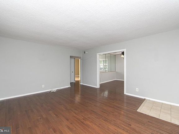 3rd image of 116A Cherry Parke