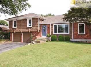 7938 W 65th St, Overland Park, KS 66202