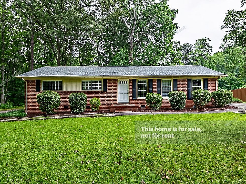 1st image of 2640 Barwick Dr