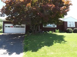 6 Magnolia Dr, Lock Haven, PA 17745