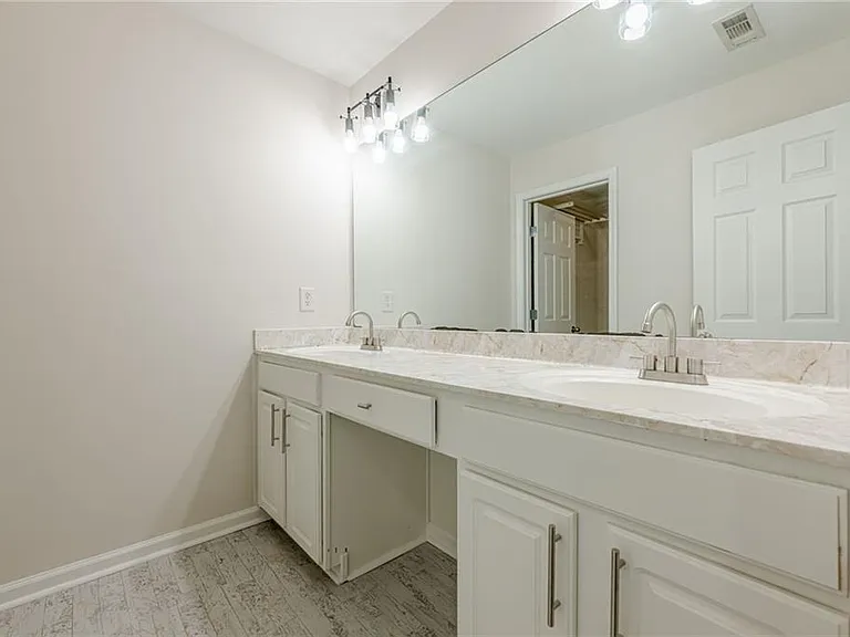 4720 Shiloh Springs Rd — Photo 46