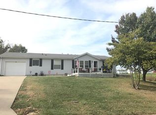 909 Lexington Rd, Pleasant Hill, MO 64080