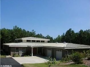 15231 Buck Calhoun Blvd, Lanexa, VA 23089