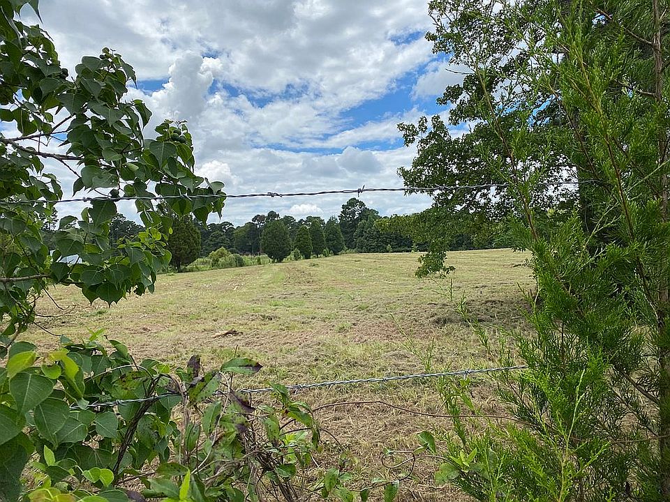 2nd image of 5431 Marks Hill Rd