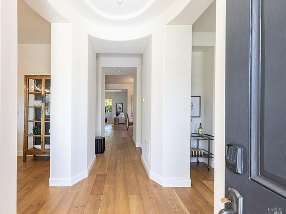 4th image of 1183 Pearce Drive
