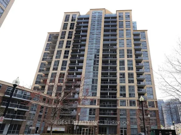 1 Michael Power Pl #406, Toronto, ON M9A 0A1