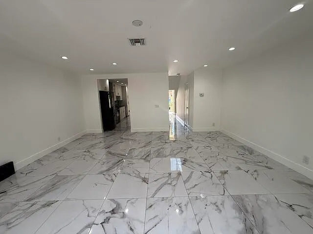 3537 Deer Creek Palladian Cir — Photo 8
