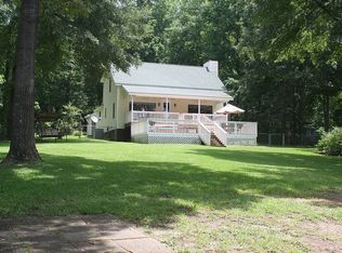 172 Honeysuckle Rd NW, Milledgeville, GA 31061