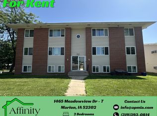 1465 Meadowview Dr #7, Marion, IA 52302