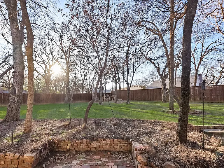 3123 Willow Bend Ct — Photo 17