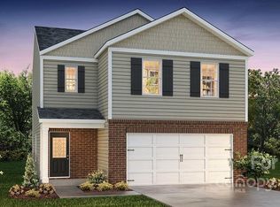 570 King Clover Ln, Clover, SC 29710