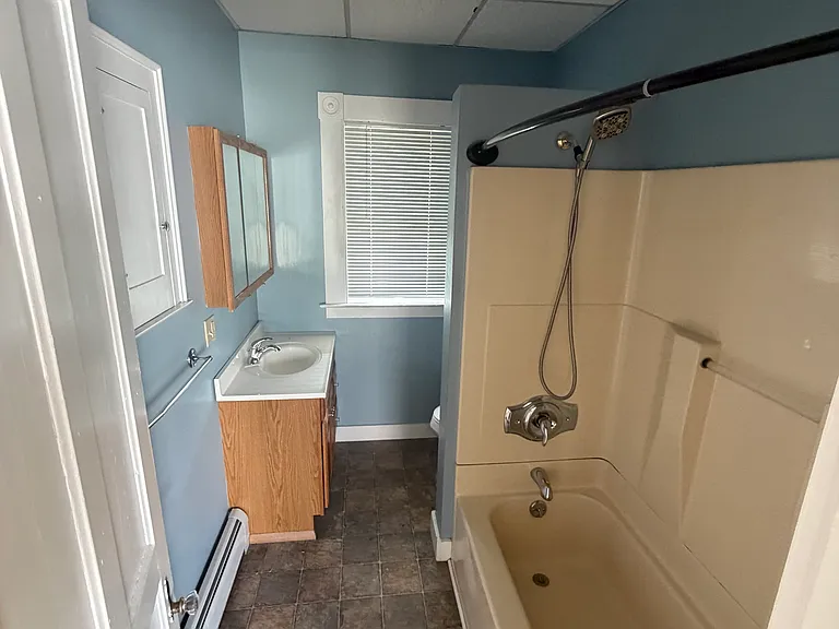 109 Washington St #1 — Photo 10