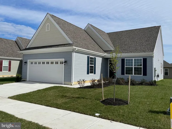 32 Petal Park Pl, Dover, DE 19904