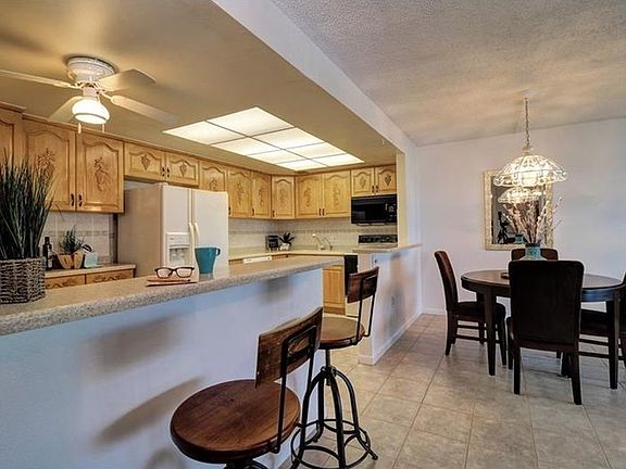 3rd image of 830 S Gulfview Blvd APT 606