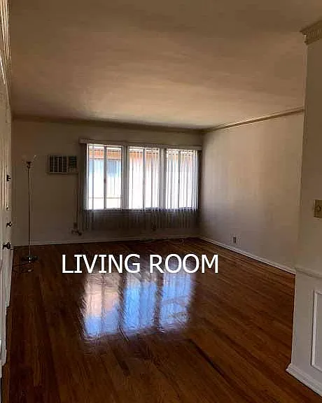 829 S Le Doux Rd #3 — Photo 1