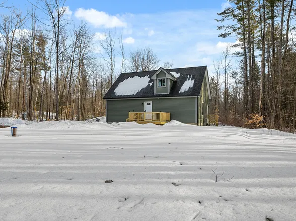 69 Canaan Road, Clinton, ME 04927