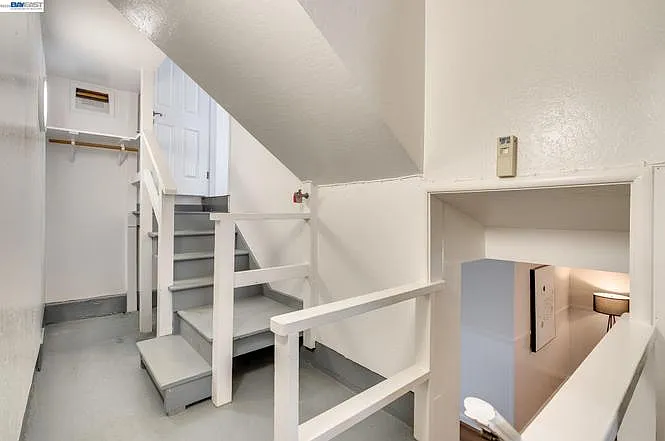 5265 Winifred Dr — Photo 23