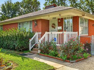 1906 Lampter St, Louisville, KY 40216