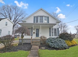 424 S Church St, Clyde, OH 43410