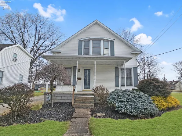 424 S Church St, Clyde, OH 43410