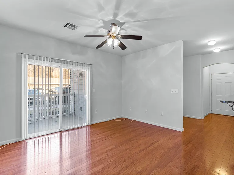 42 Kassebaum Ln #106 — Photo 11
