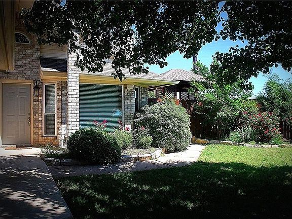3rd image of 2097 Paint Pony Ln