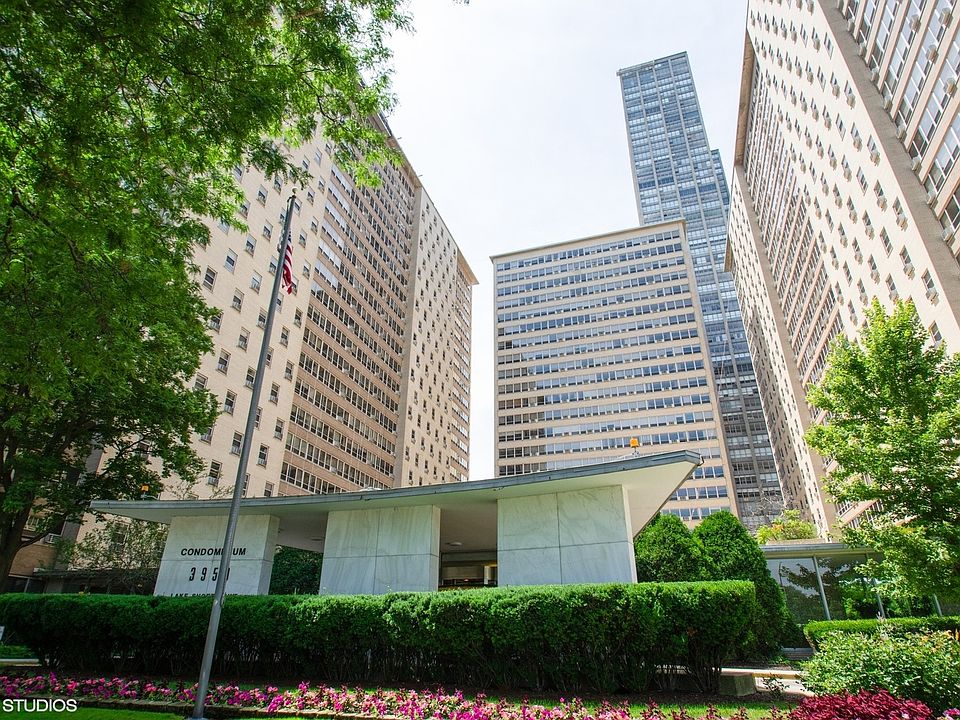 1st image of 3950 N Lake Shore Dr APT 2106B