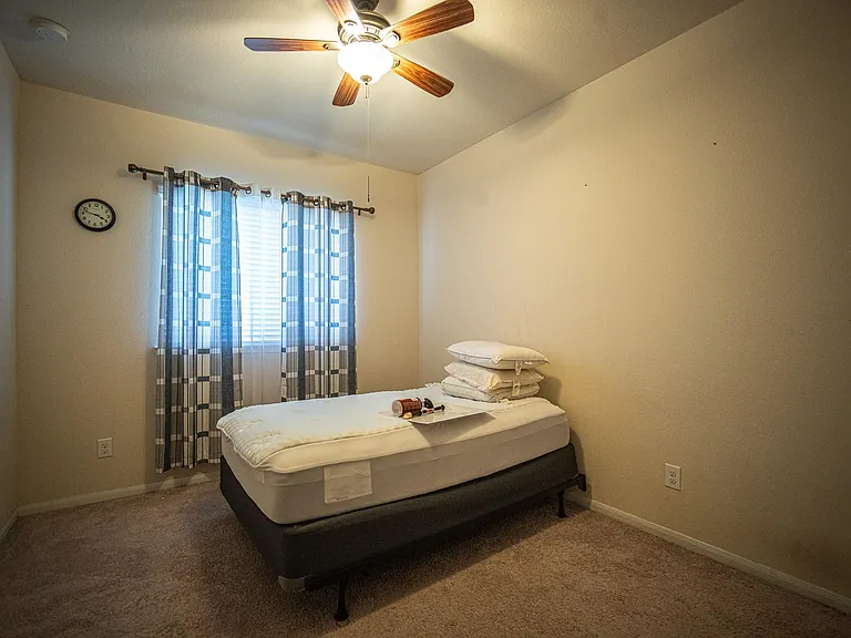 4138 Falvel Shadow Creek Dr — Photo 14