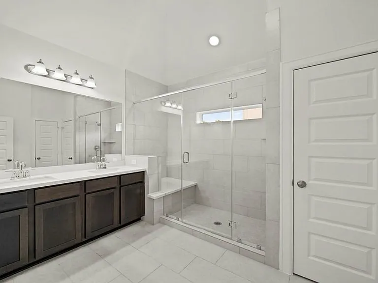 11422 Waterford Spring Trl — Photo 17