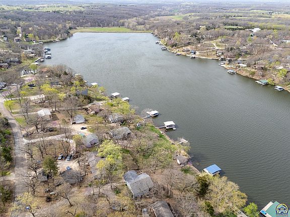 4th image of 4955 Saratoga Dr