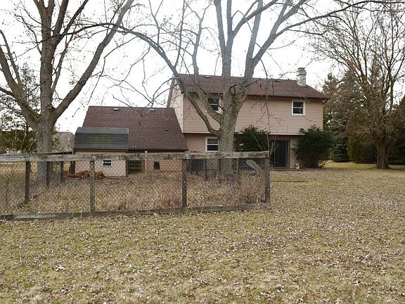 2nd image of 103 Dorhn Dr