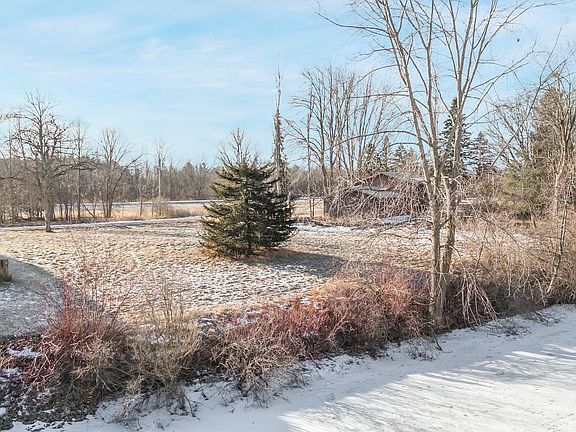 5th image of Shirley Ct